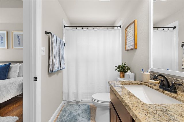 801 Fairview Avenue, College Station, TX 77840