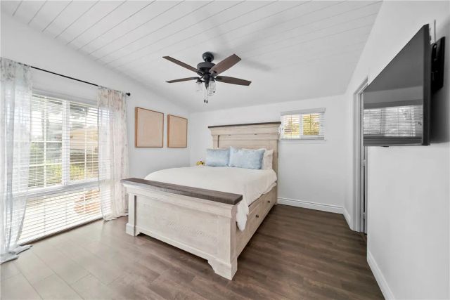 1021 N Lyman Avenue, Covina, CA 91724