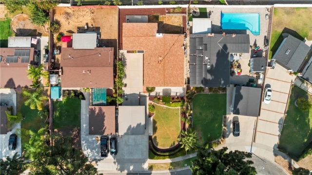 1021 N Lyman Avenue, Covina, CA 91724