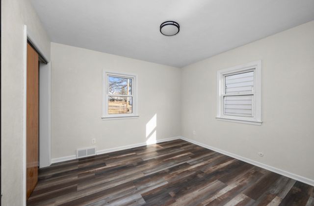 2037 Leclaire Street, Davenport, IA 52803