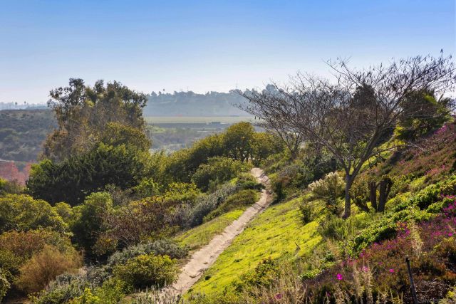 3875 Vista Campana South 32, Oceanside, CA 92057