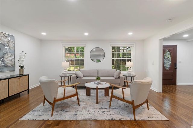 1700 Ellenwood Drive NE, Roswell, GA 30075