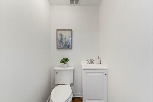 1700 Ellenwood Drive NE, Roswell, GA 30075