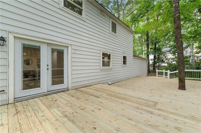 1700 Ellenwood Drive NE, Roswell, GA 30075