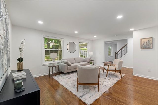 1700 Ellenwood Drive NE, Roswell, GA 30075