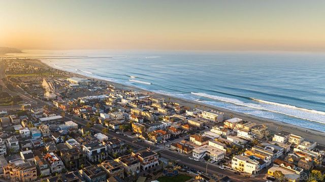 807 Santa Barbara Pl, San Diego, CA 92109