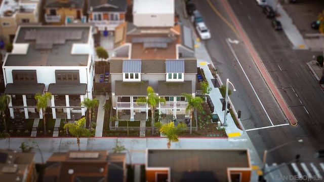 807 Santa Barbara Pl, San Diego, CA 92109