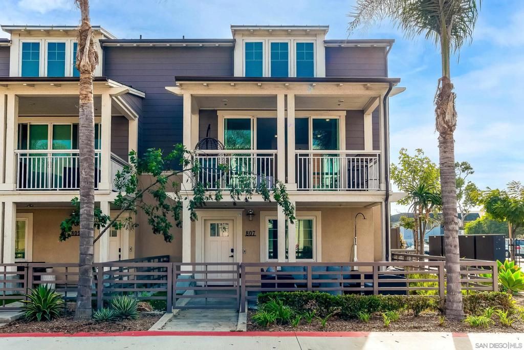 807 Santa Barbara Pl, San Diego, CA 92109