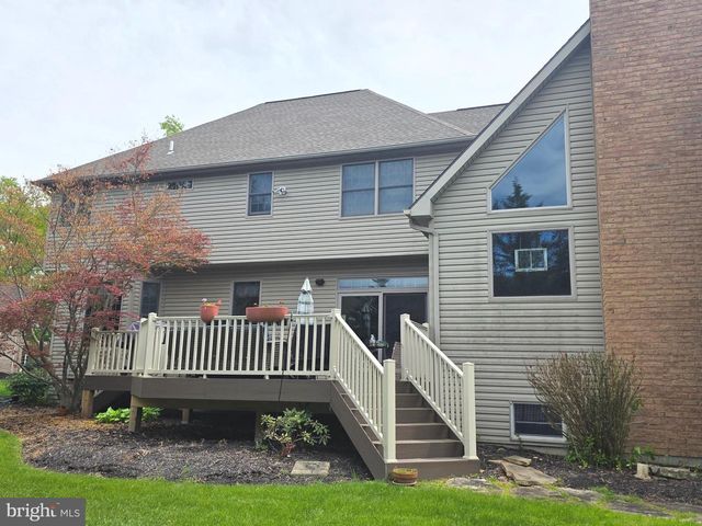 4106 KINGSWOOD CT, Harrisburg, PA 17112