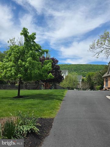 4106 KINGSWOOD CT, Harrisburg, PA 17112