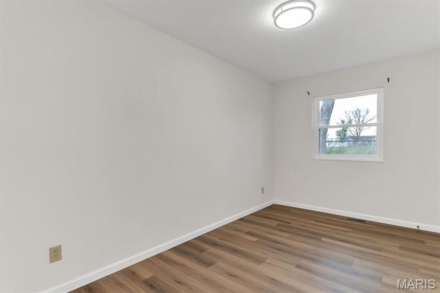 45 Saint Lawrence Drive, St Peters, MO 63376