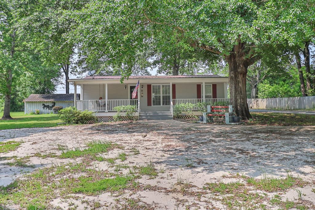 71 Owens Road, Fort Mitchell, AL 36856