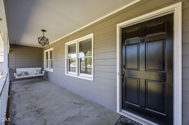 201 Mcleod Avenue, Broadway, NC 27505