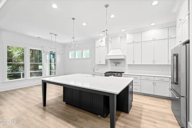 670 S Reeve Road, St. Helena Island, SC 29920