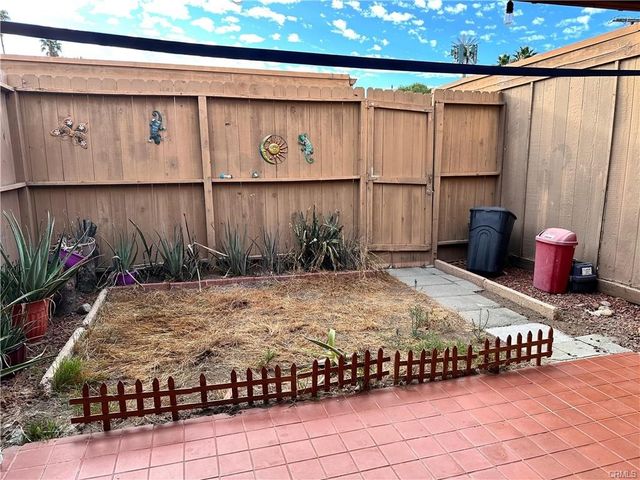 9831 Sepulveda 26, Los Angeles, CA 91343
