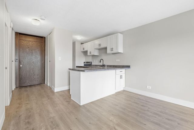 15 S 1st Street A914, Minneapolis, MN 55401