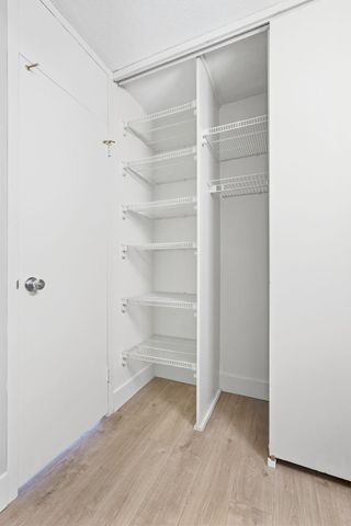 15 S 1st Street A914, Minneapolis, MN 55401