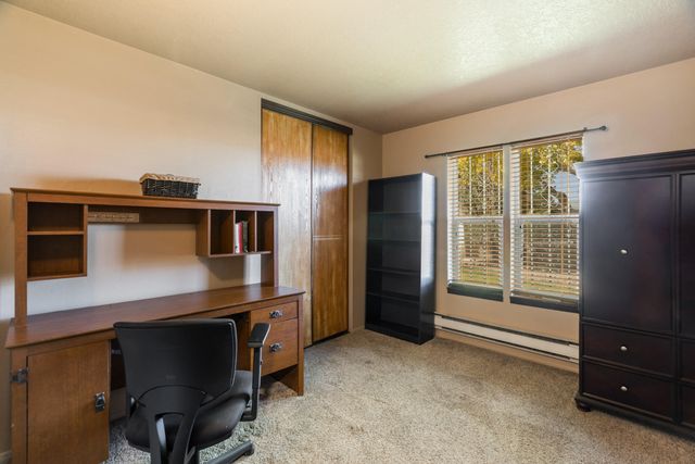 5720 Don Pasquale Drive SW, Albuquerque, NM 87121