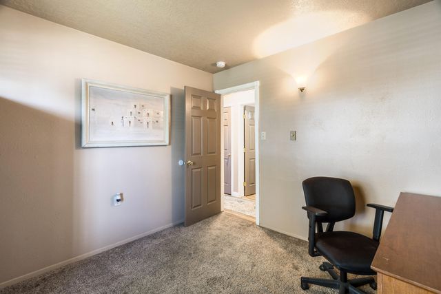 5720 Don Pasquale Drive SW, Albuquerque, NM 87121