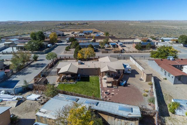 5720 Don Pasquale Drive SW, Albuquerque, NM 87121