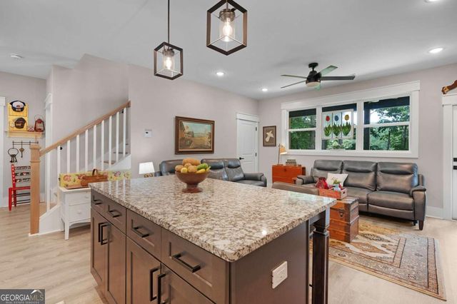 1390 Foxhound Trail NE, Ranger, GA 30734