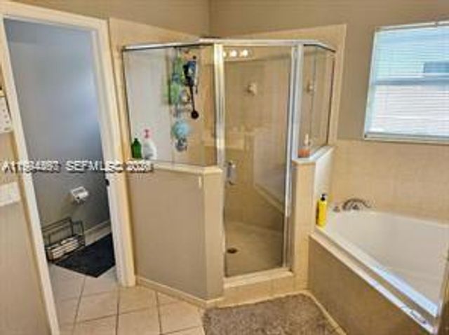 165 NE 32nd Ter, Homestead, FL 33033