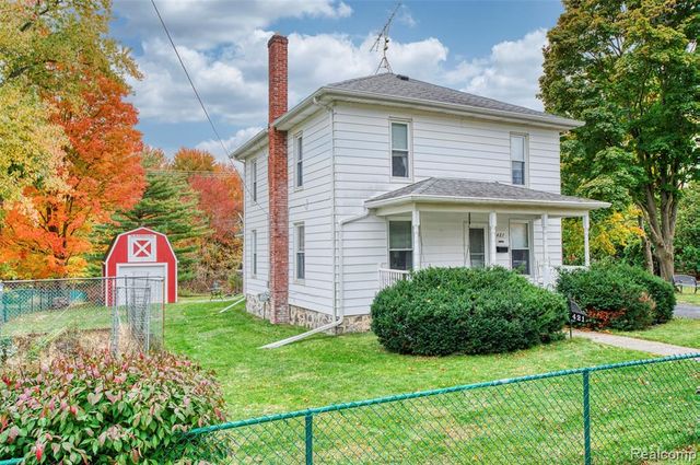 421 West Street, Howell, MI 48843