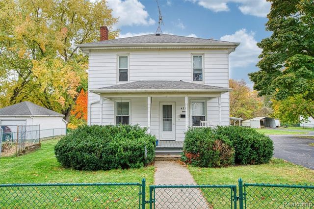 421 West Street, Howell, MI 48843