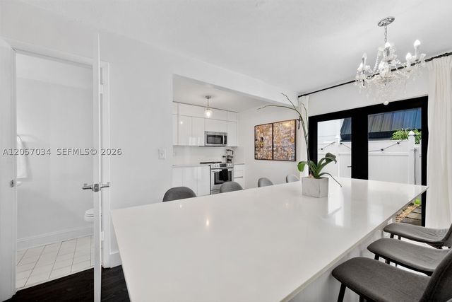 5555 Ludlam Rd 41, South Miami, FL 33155