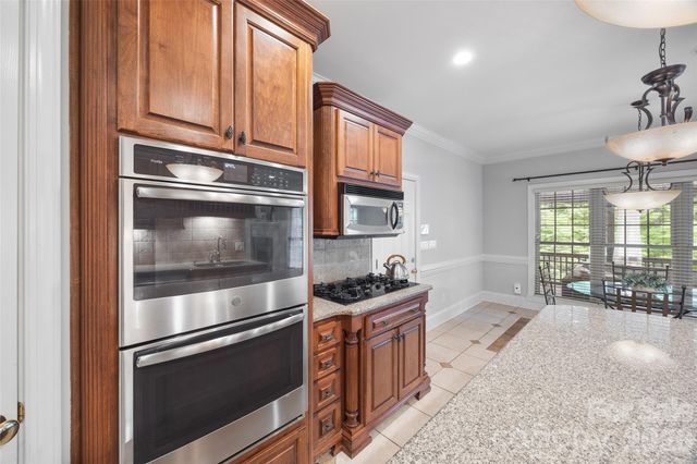 817 Savile Lane 29, Fort Mill, SC 29715
