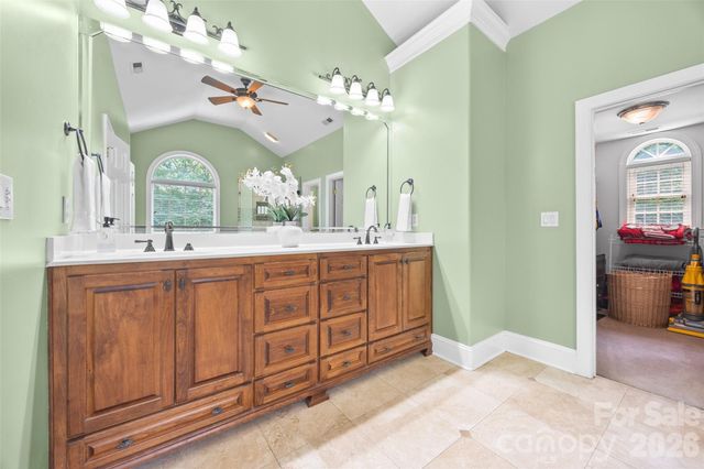 817 Savile Lane 29, Fort Mill, SC 29715