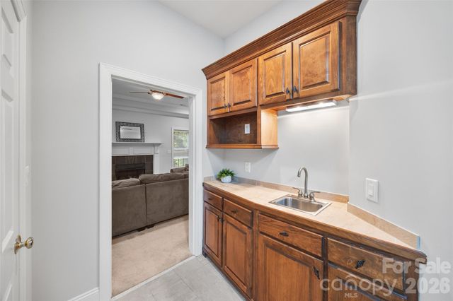 817 Savile Lane 29, Fort Mill, SC 29715