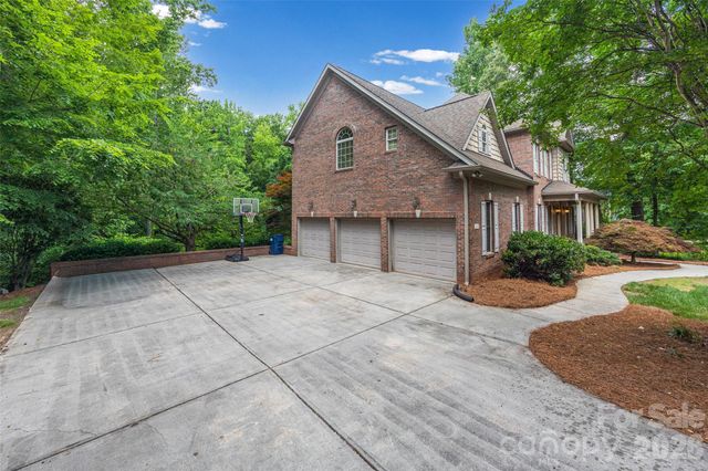 817 Savile Lane 29, Fort Mill, SC 29715