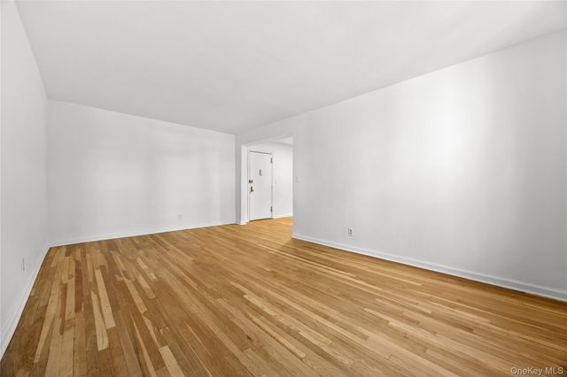 309 N broadway Broadway 2G, Yonkers, NY 10701