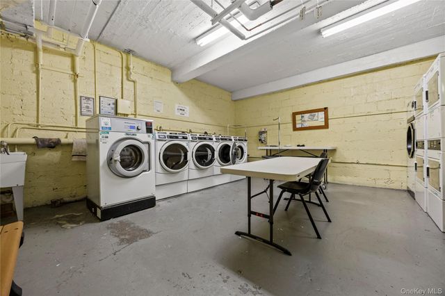 309 N broadway Broadway 2G, Yonkers, NY 10701
