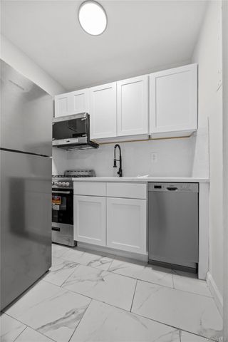 309 N broadway Broadway 2G, Yonkers, NY 10701
