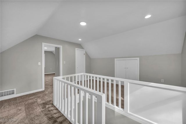 334 Hawthorne St, Elyria, OH 44035