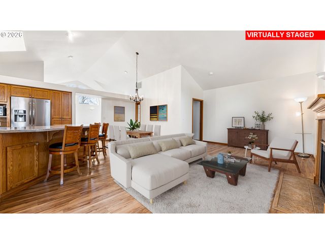 4393 ALTURA St, Eugene, OR 97404