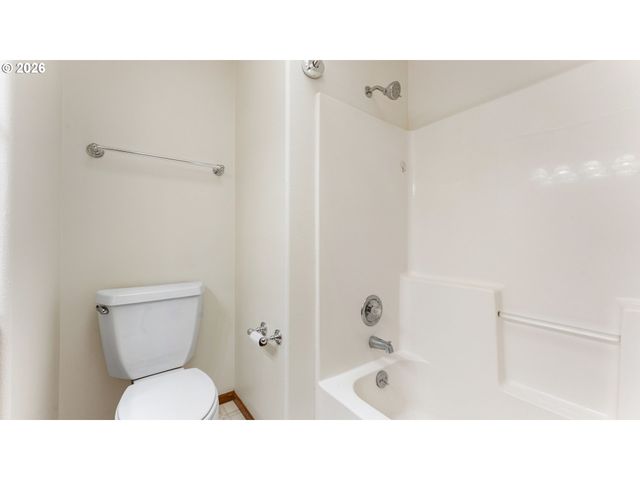 4393 ALTURA St, Eugene, OR 97404