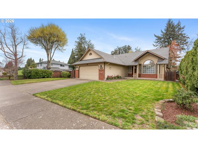 4393 ALTURA St, Eugene, OR 97404