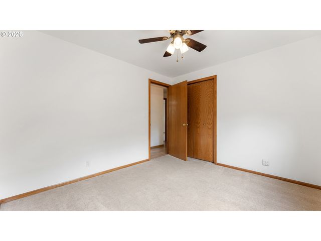 4393 ALTURA St, Eugene, OR 97404