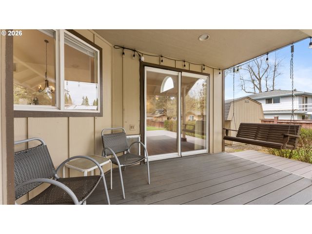 4393 ALTURA St, Eugene, OR 97404