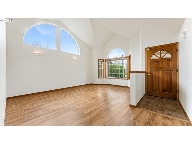 4393 ALTURA St, Eugene, OR 97404