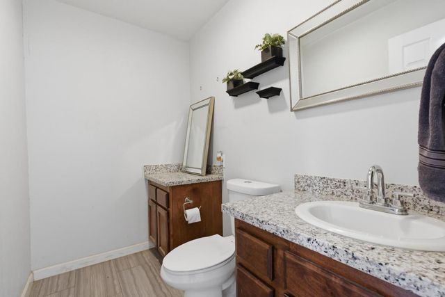 1022 Fleda Ave, Olivehurst, CA 95961