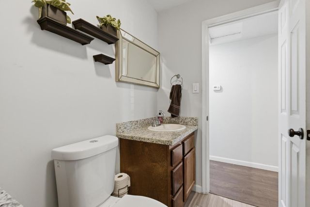 1022 Fleda Ave, Olivehurst, CA 95961