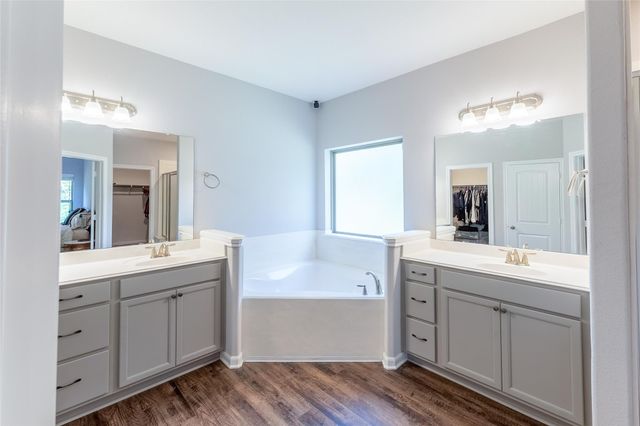 120 Sanctuary Road, Huntsville, TX 77340