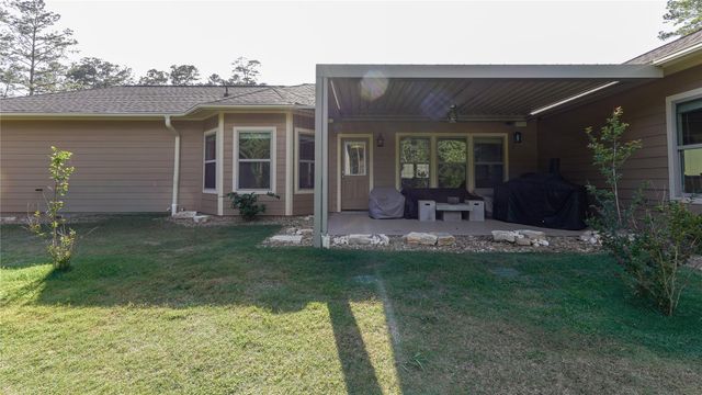 120 Sanctuary Road, Huntsville, TX 77340