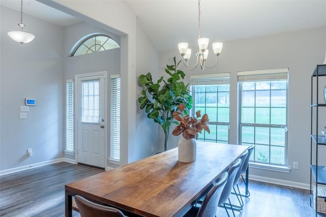 120 Sanctuary Road, Huntsville, TX 77340