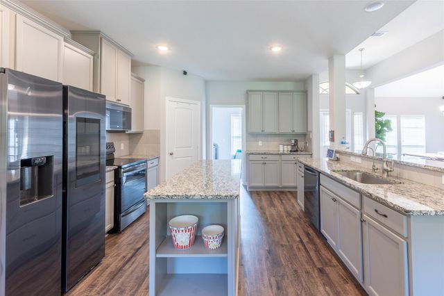 120 Sanctuary Road, Huntsville, TX 77340