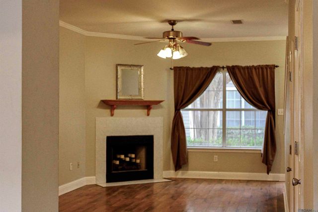 4154 Jefferson Woods Dr, Baton Rouge, LA 70809